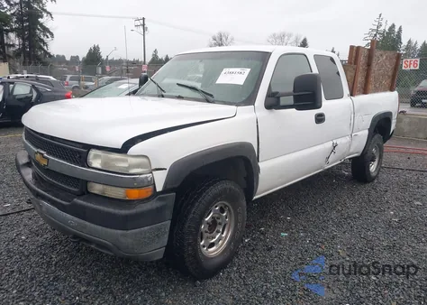 2001 Chevrolet Silverado 2500Hd z USA, uszkodzony, nr VIN 1GCHC29U51E229600